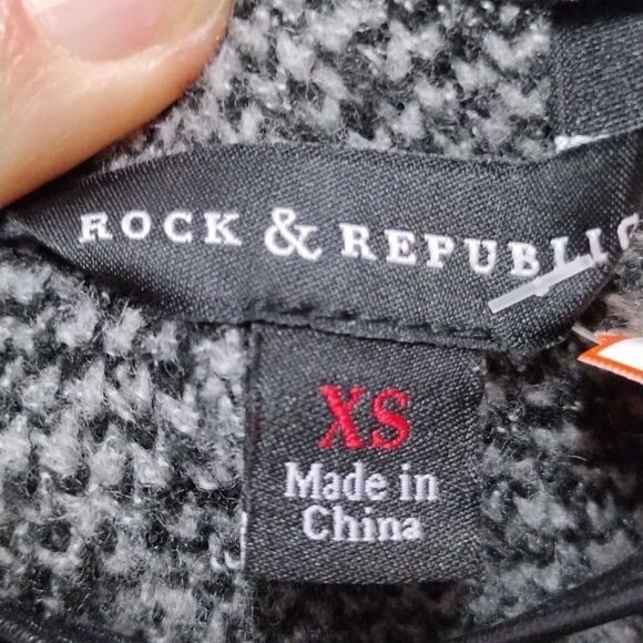Rock and Republic sweater - Picture 2 of 3